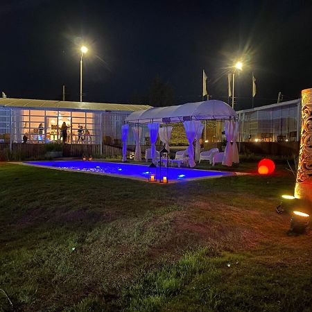 Hotel Terrazas Del Rio Negro Centenario Eksteriør bilde